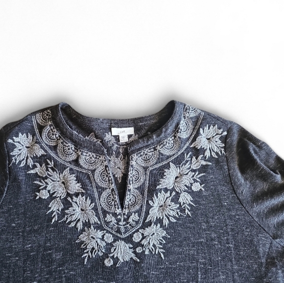 J. Jill Embroidered Tunic Top Plus 2X Gray Boho Casual Knit Elevated Basics - Picture 4 of 16
